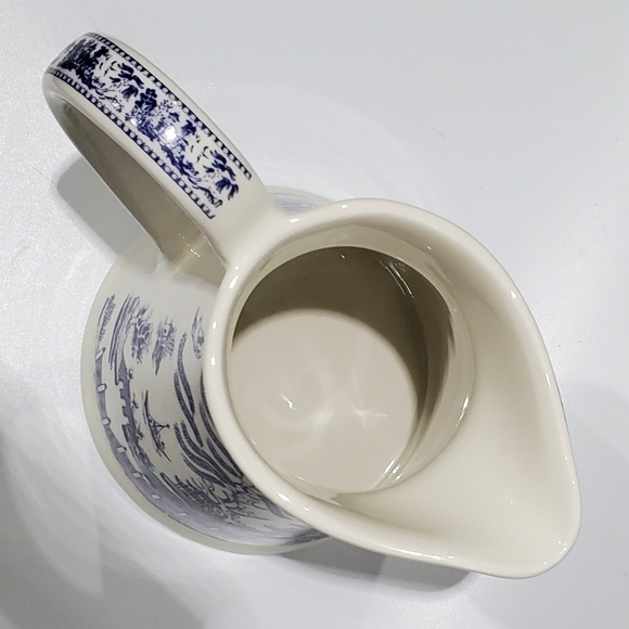 Pristine Regal England Blue Willow 7 1/8" Pitcher - Picture 7 of 16